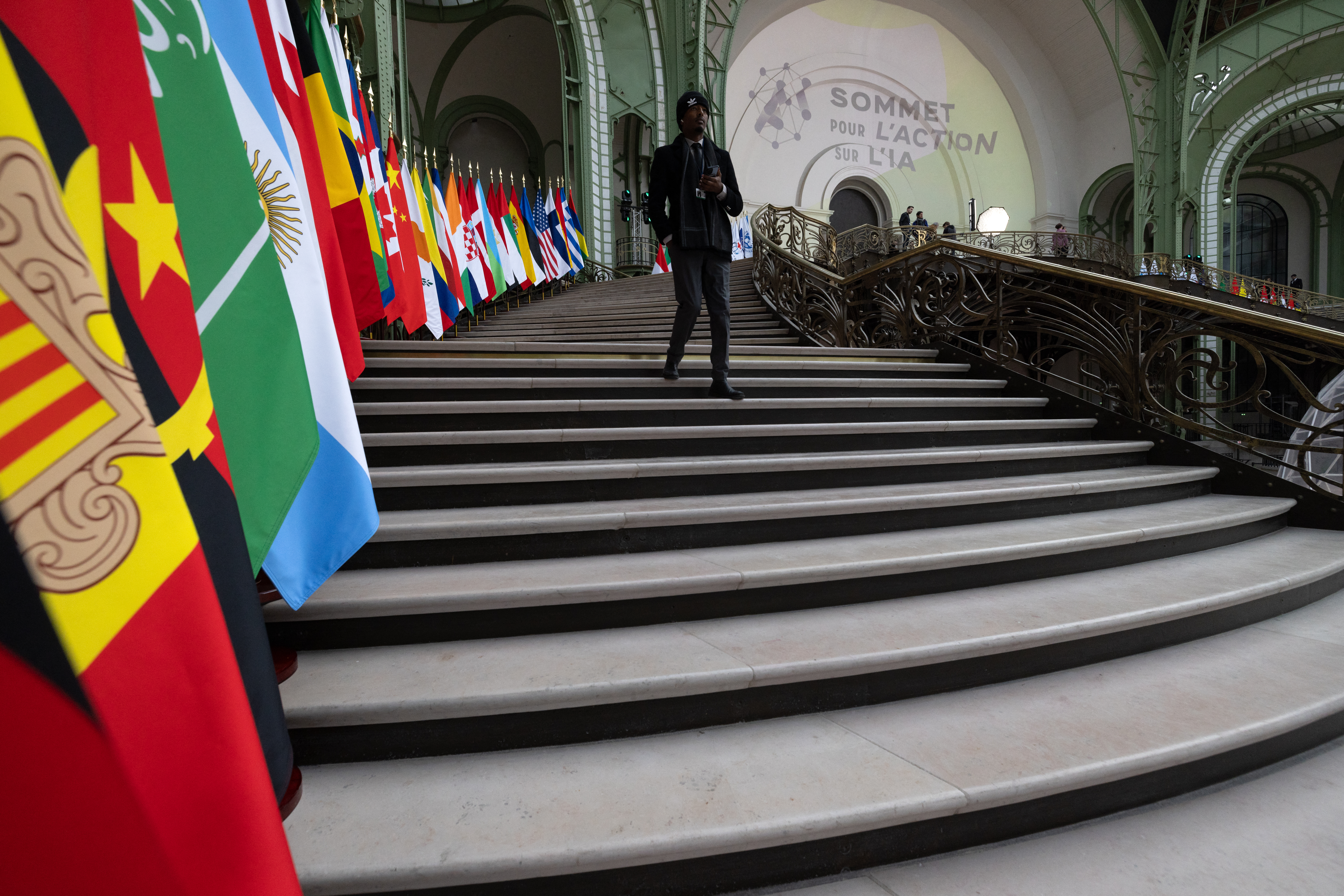 European Companies Collaborate in €200 Billion AI Initiative for Global Leadership